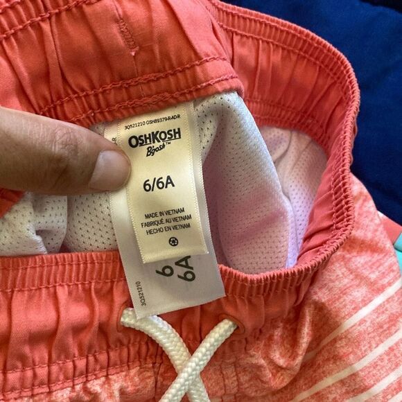 Boys Swimming Trucks Bundle Osh Kosh B”gosh Size 6 - Picture 6 of 6